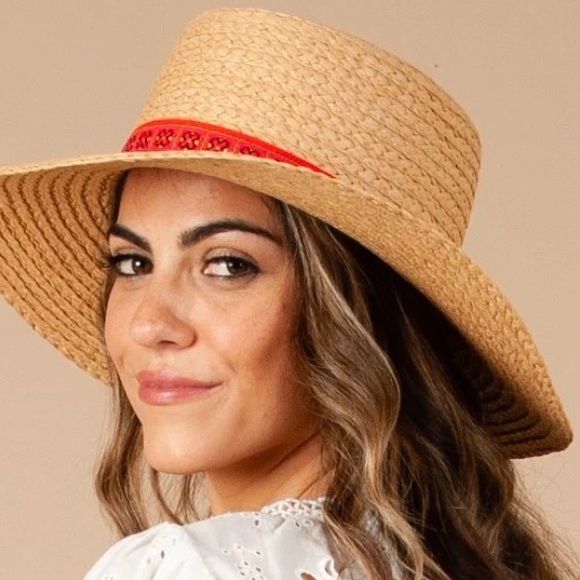 NEW! Lucca Swiss miss straw - Picture 2 of 5